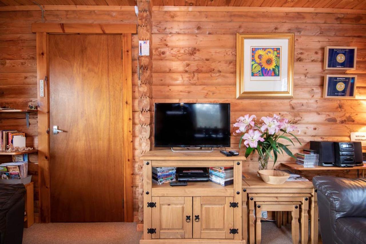 Chalet Broc Log Cabin
